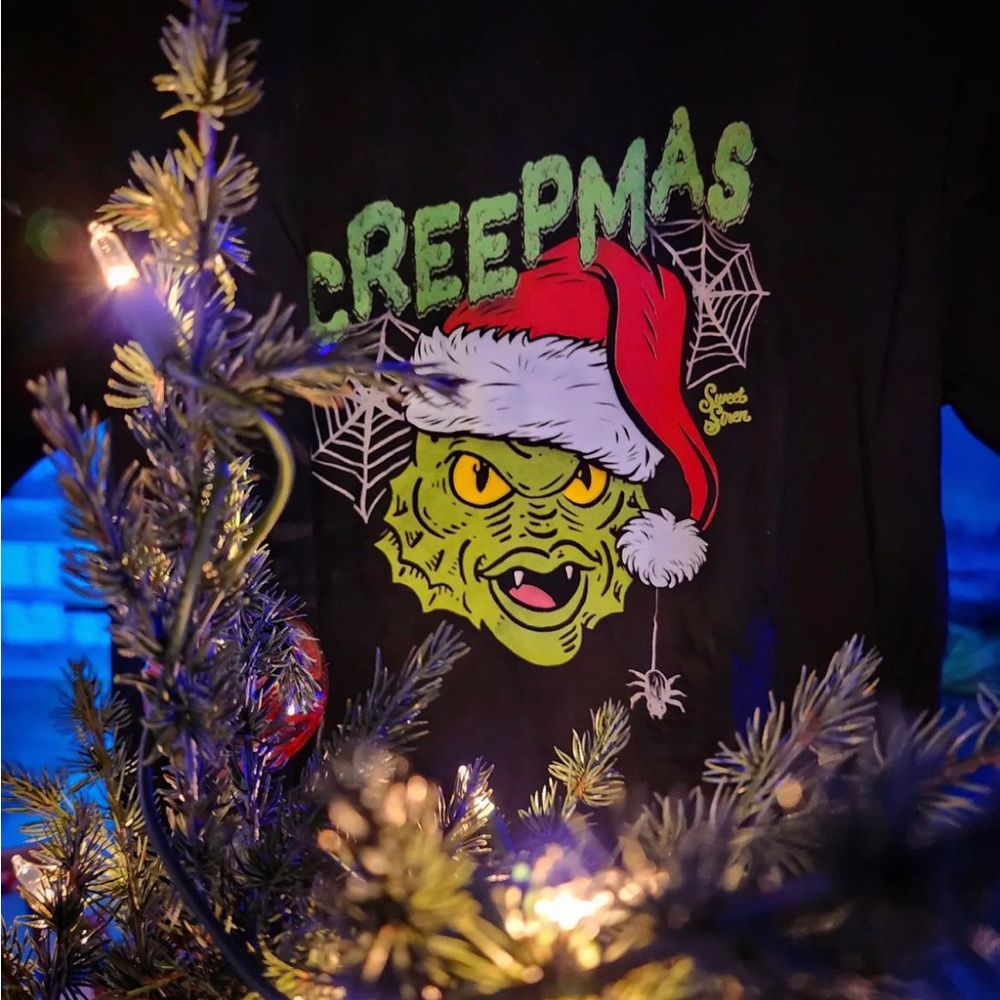 Creepmas Creature Santa Unisex Tee